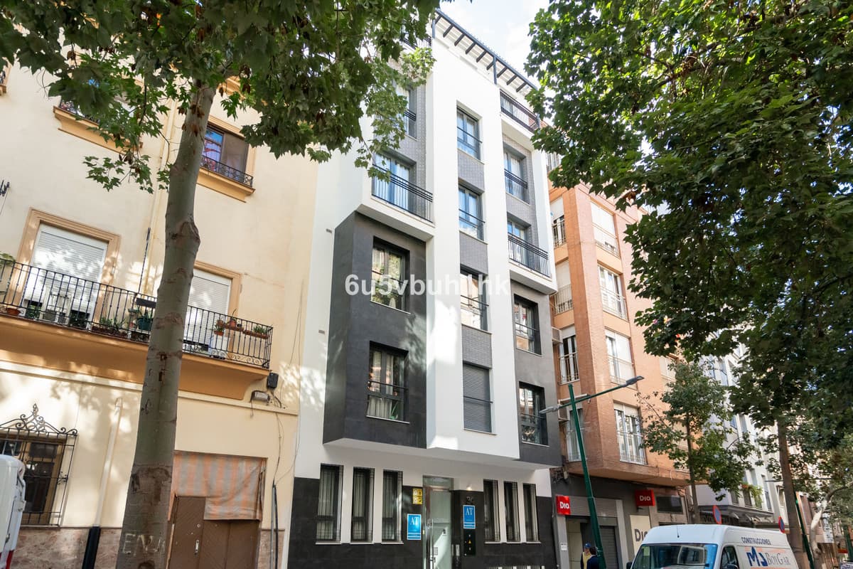 Ground Floor Apartment in Málaga — photo 10 of 10