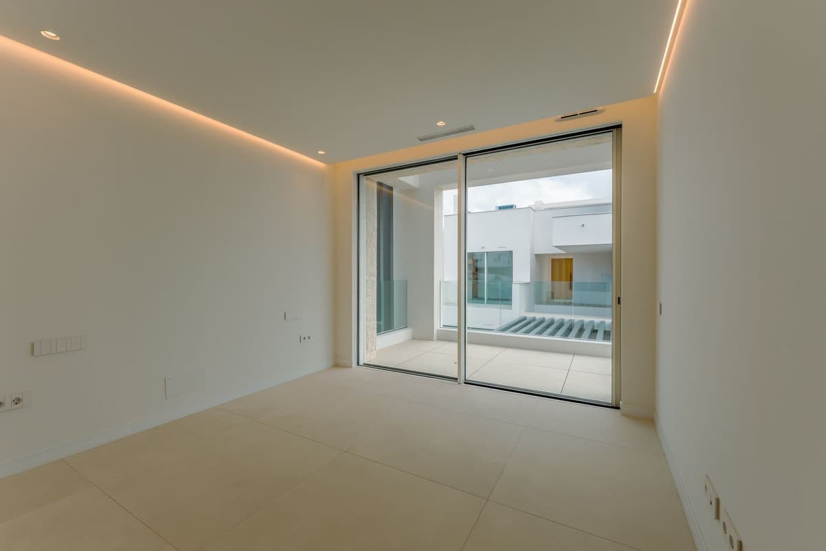 Middle Floor Apartment in Ojén — photo 7 of 10