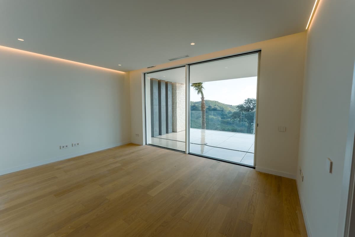 Middle Floor Apartment in Ojén — photo 5 of 10