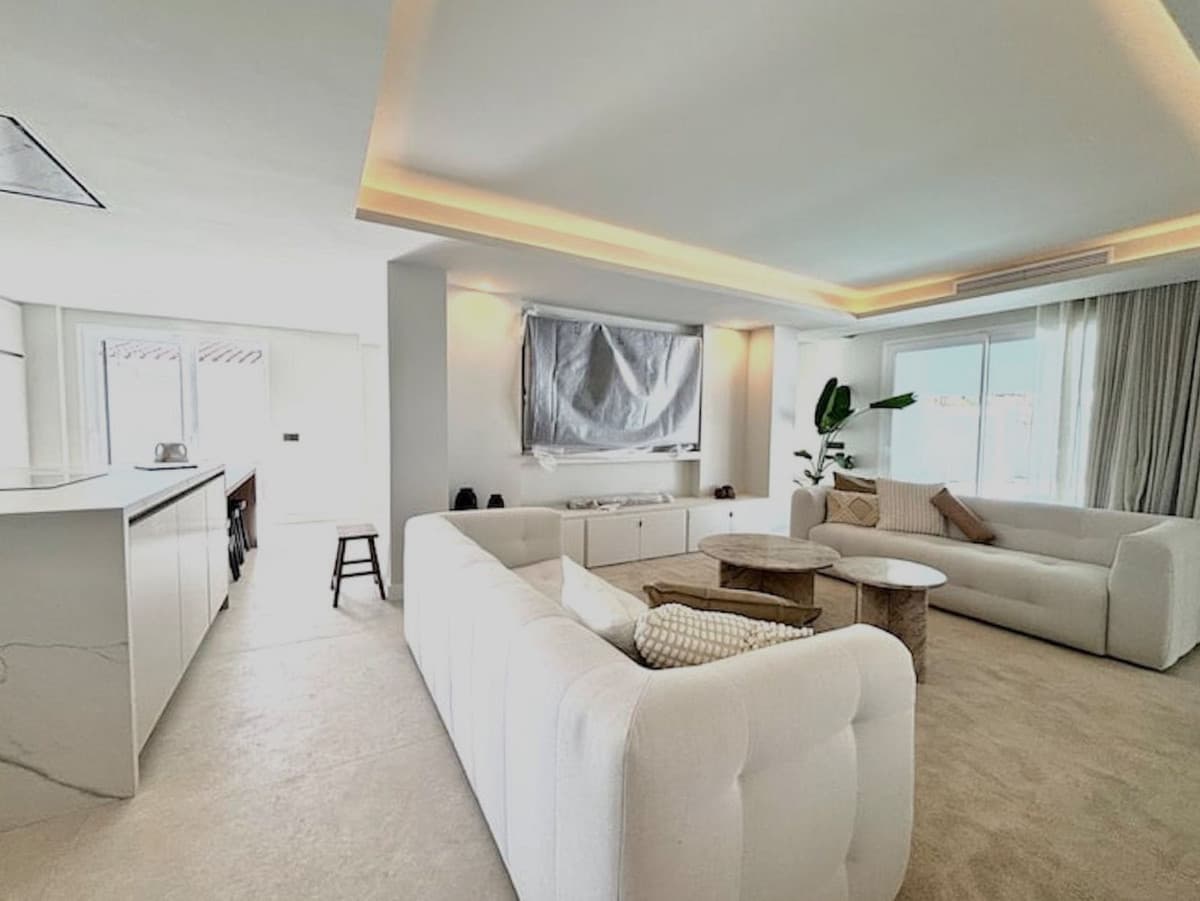 Detached Villa in Marbella — photo 7 of 10