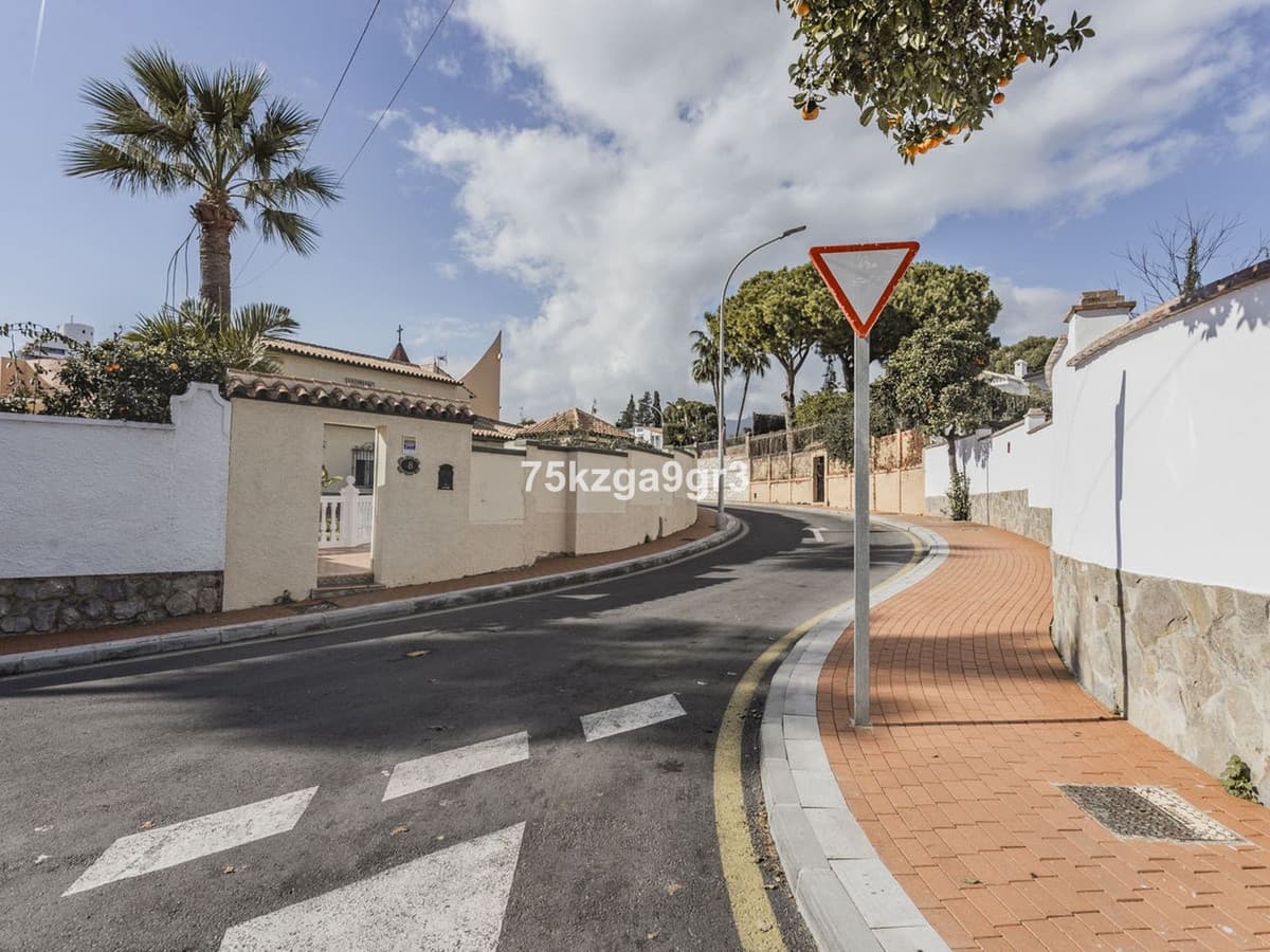 Detached Villa in Benalmadena Costa — photo 6 of 10