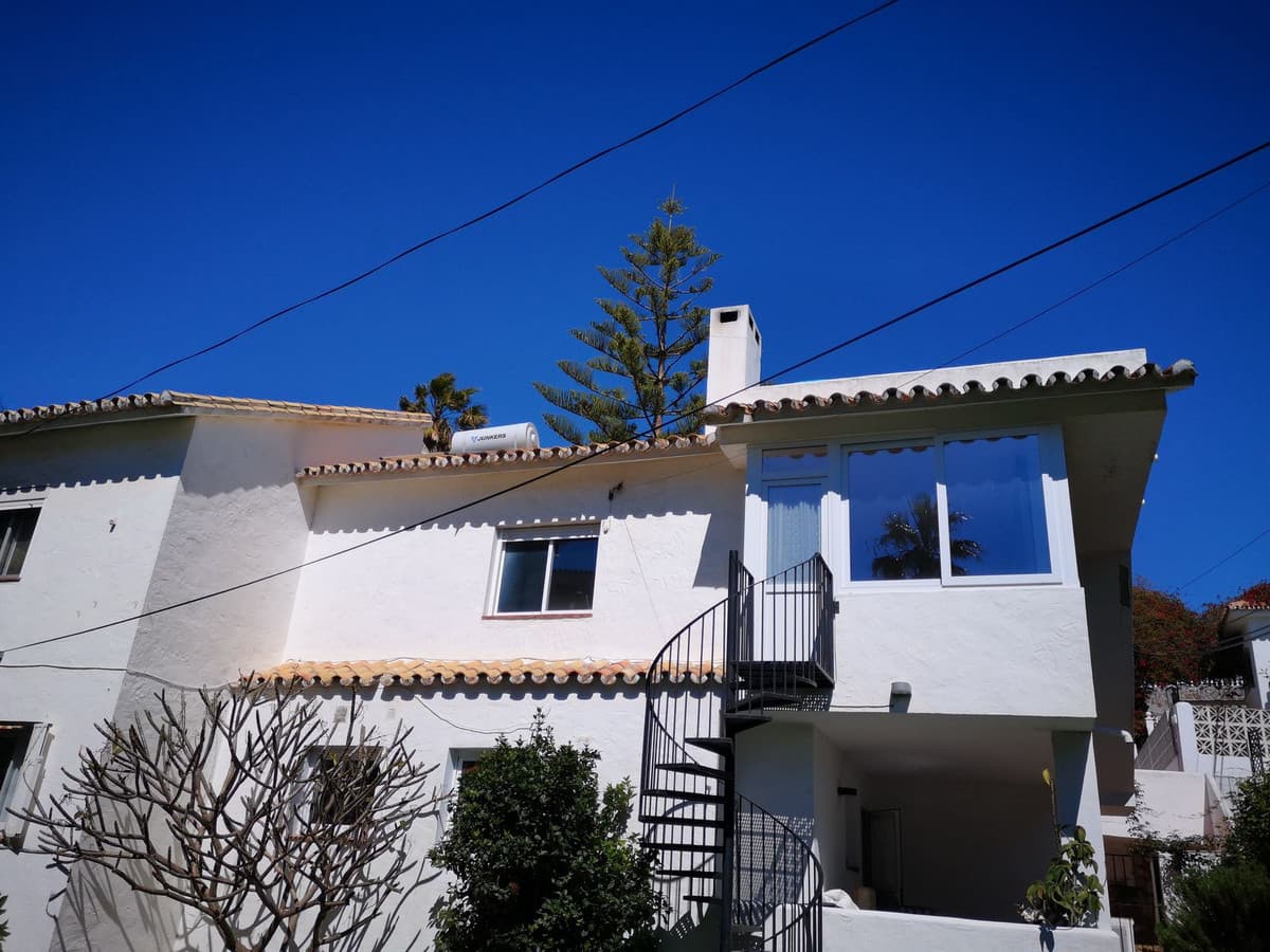 Detached Villa in Mijas Costa — photo 1 of 10