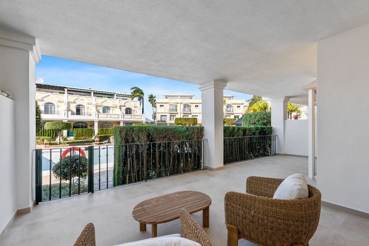Ground Floor Apartment in Marbella — photo 7 of 10
