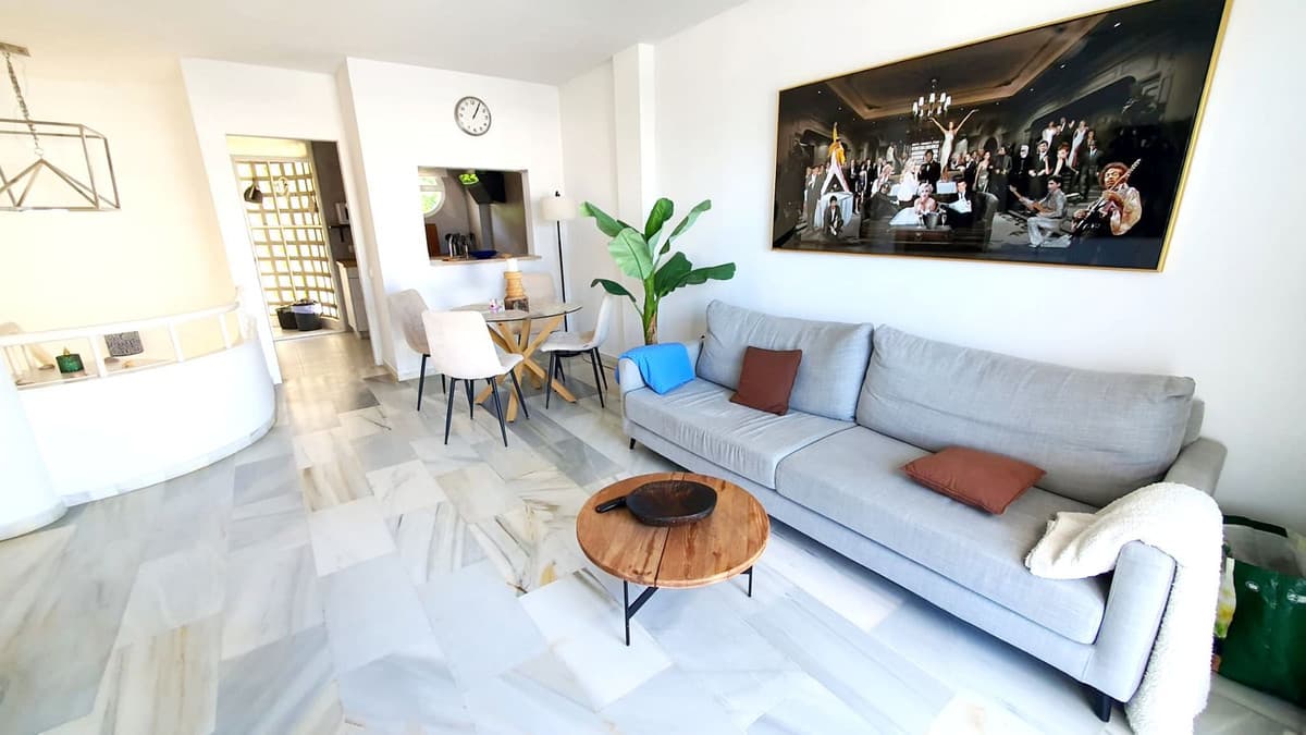 Townhouse in Mijas Costa — photo 5 of 10