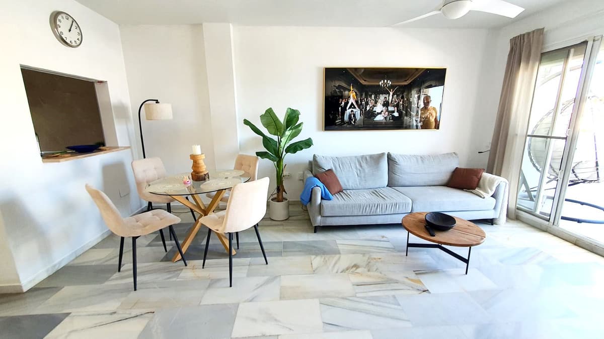 Townhouse in Mijas Costa — photo 9 of 10