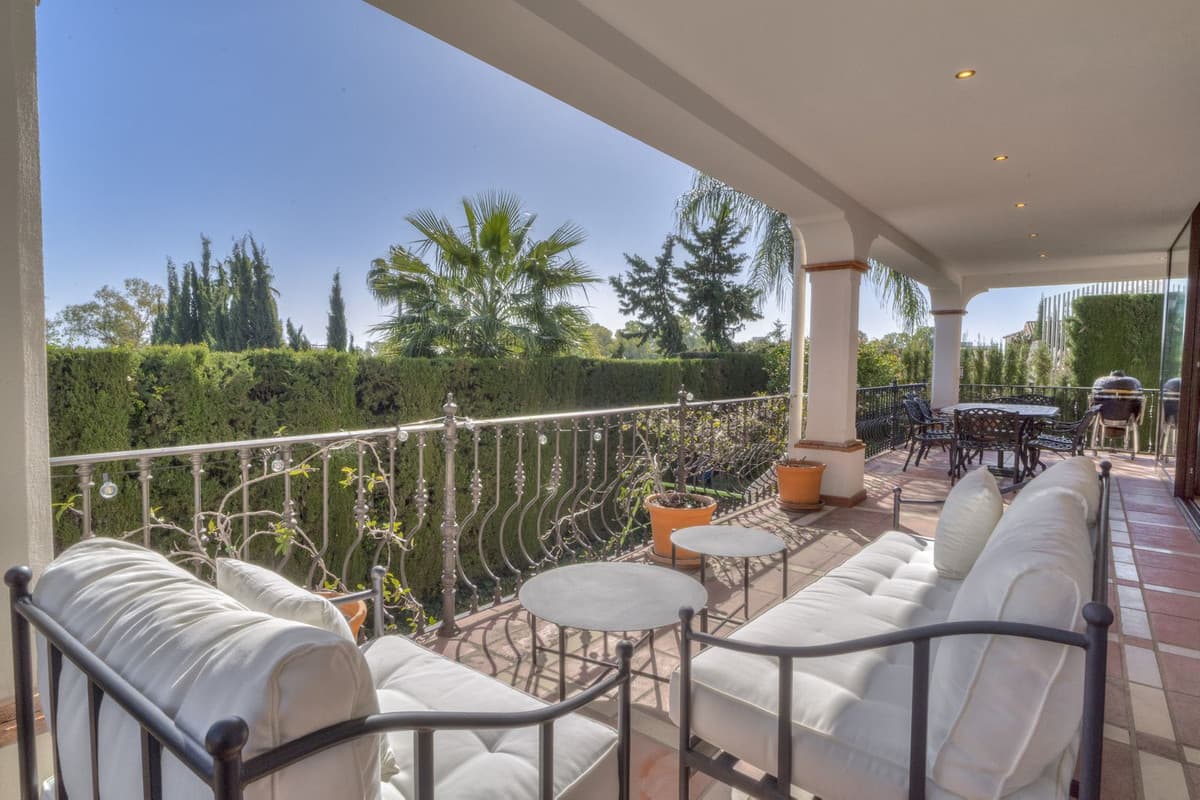 Detached Villa in Estepona — photo 6 of 10