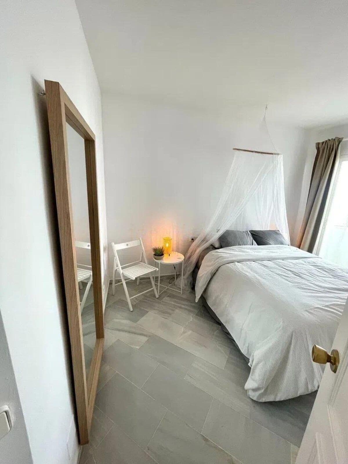Ground Floor Apartment in Calahonda — photo 9 of 10