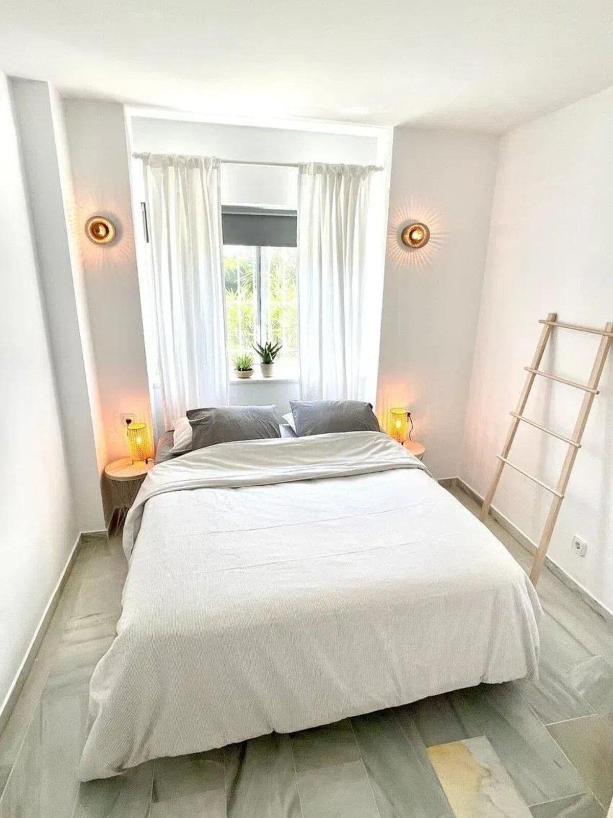 Ground Floor Apartment in Calahonda — photo 10 of 10