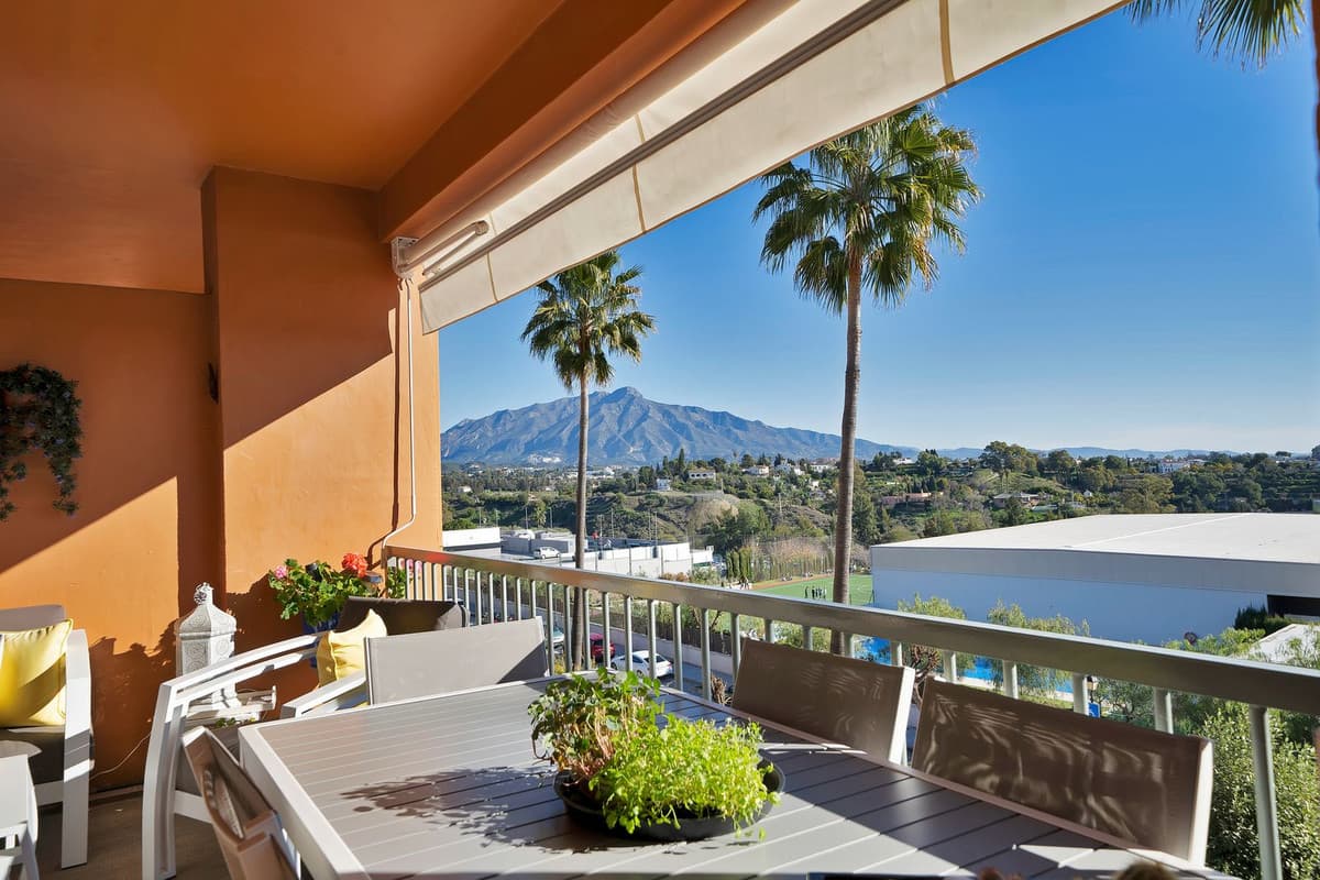 Middle Floor Apartment in Atalaya — photo 5 of 10
