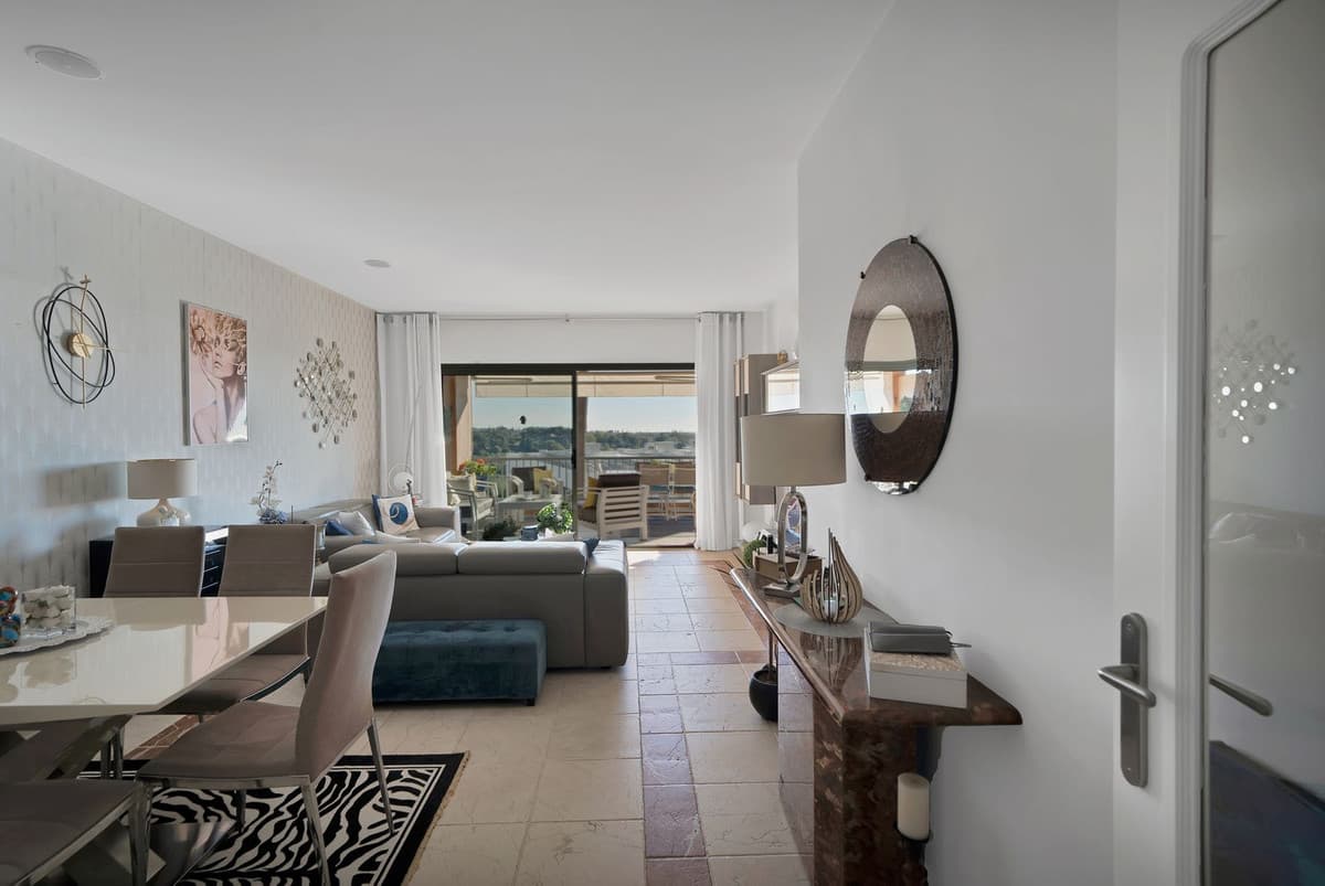 Middle Floor Apartment in Atalaya — photo 10 of 10