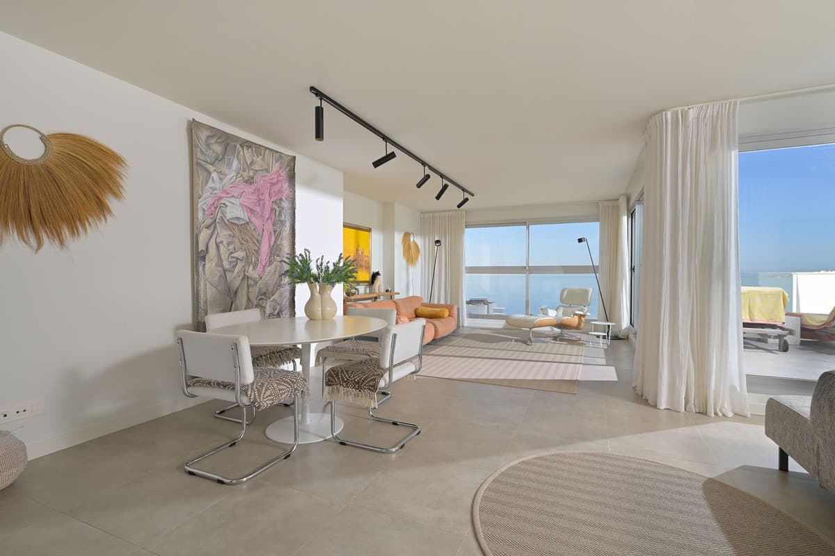 Penthouse Duplex in Torrequebrada — photo 3 of 10