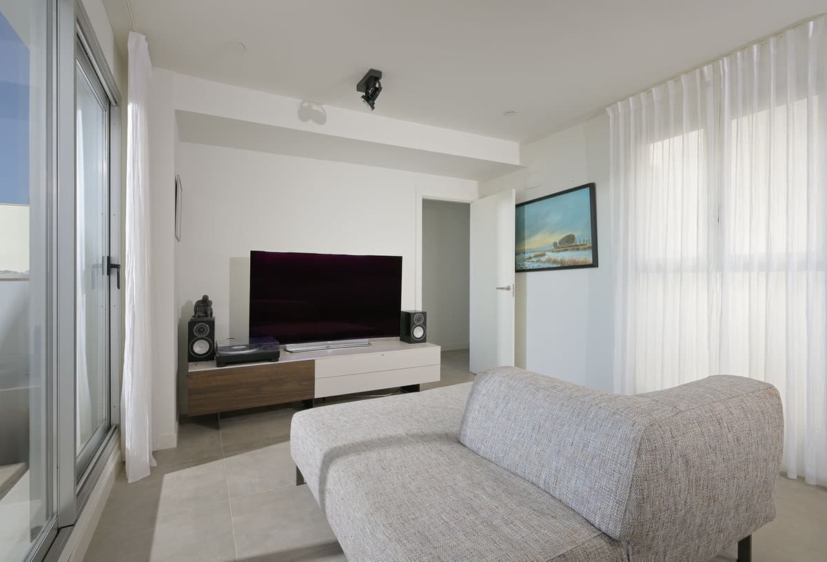 Penthouse Duplex in Torrequebrada — photo 5 of 10