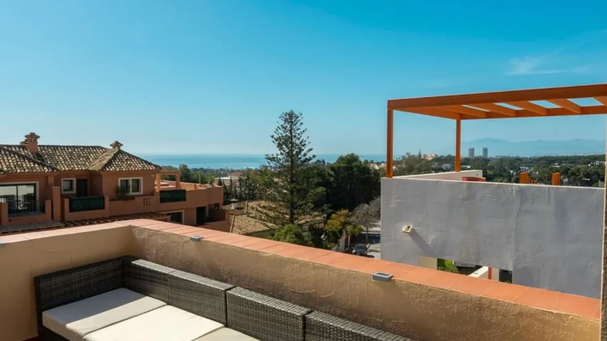 Semi-Detached House in Marbella — photo 4 of 10
