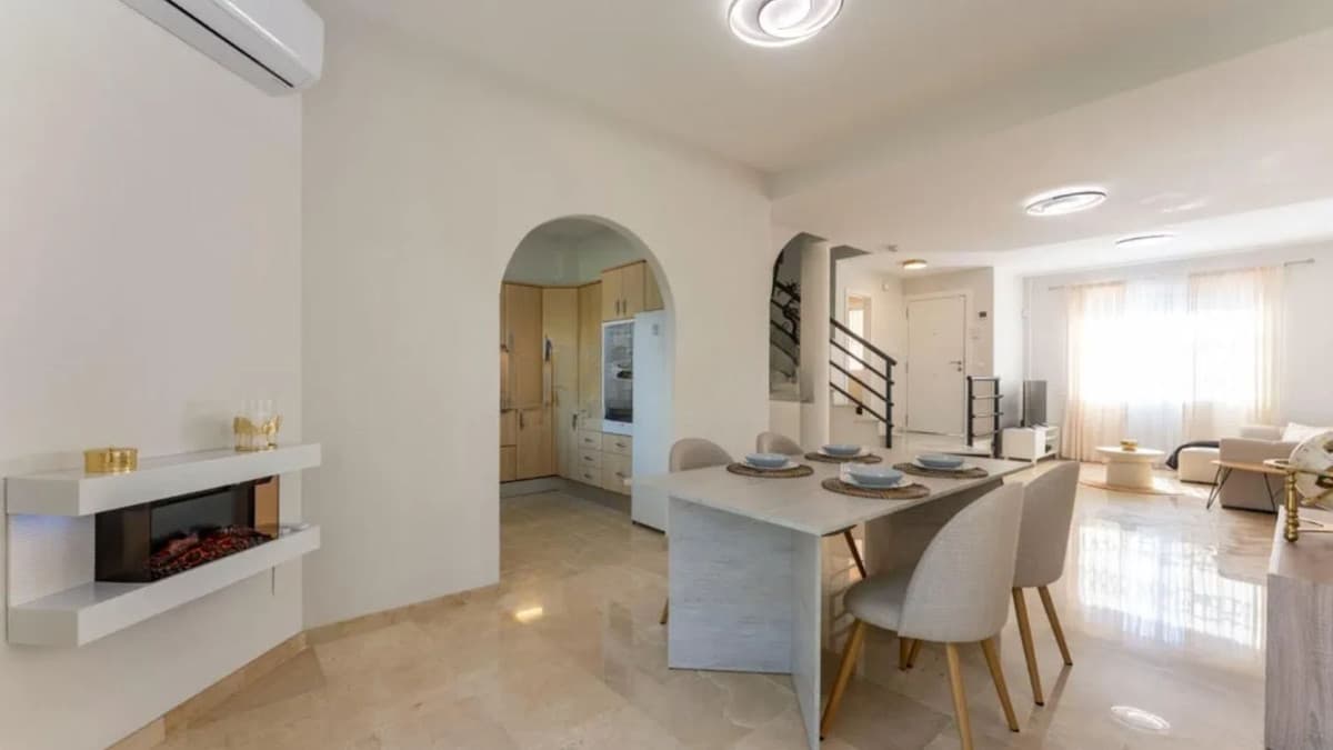 Semi-Detached House in Marbella — photo 9 of 10