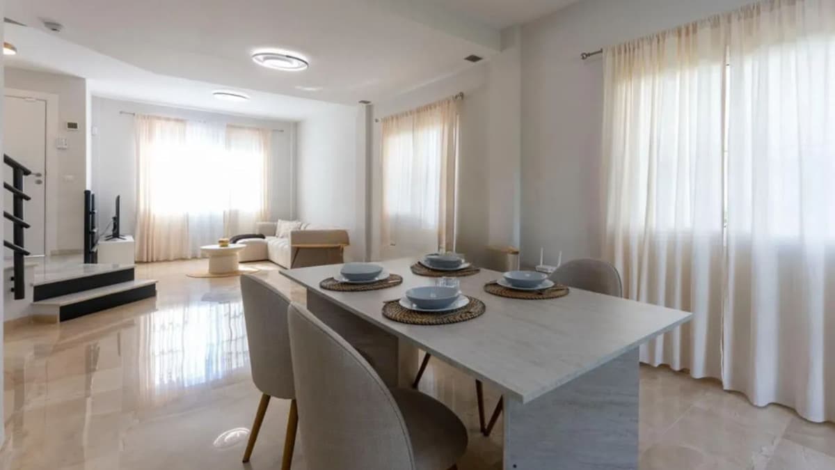 Semi-Detached House in Marbella — photo 10 of 10