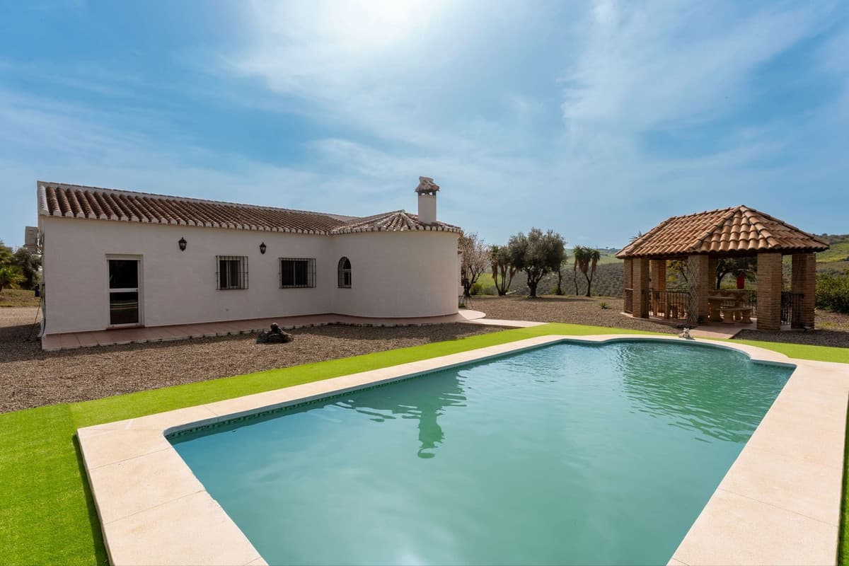 Cortijo in Casarabonela — photo 3 of 10
