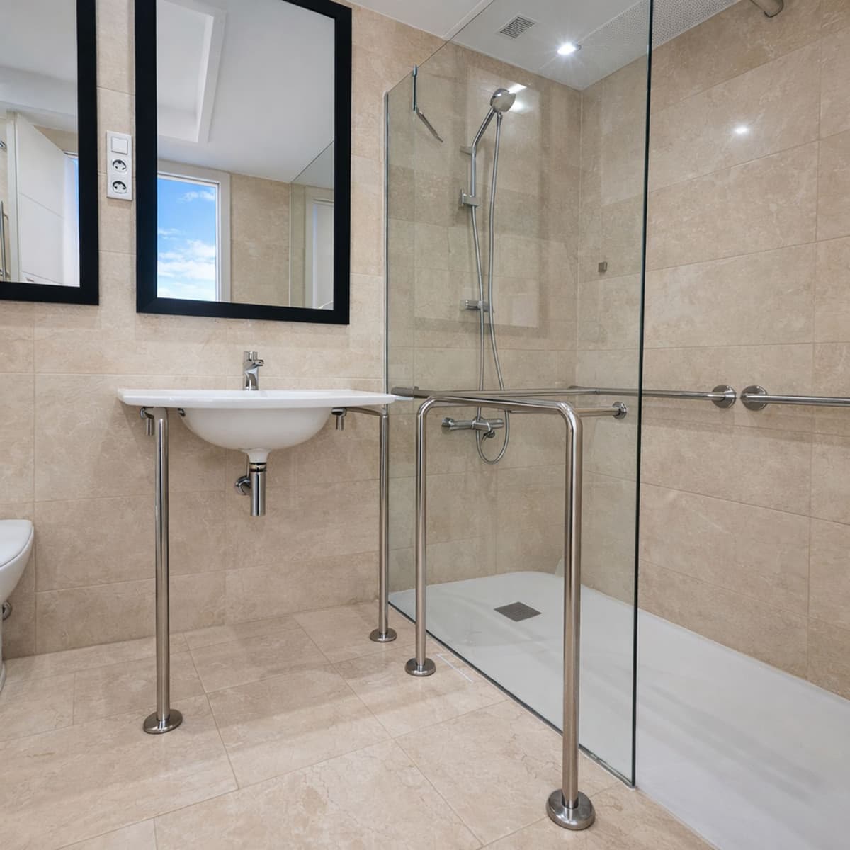 Ground Floor Apartment in Casares Playa — photo 7 of 10