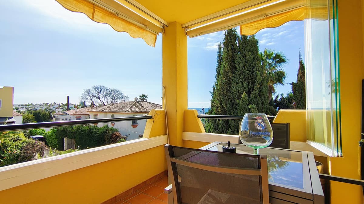 Top Floor Apartment in Marbella — photo 3 of 10