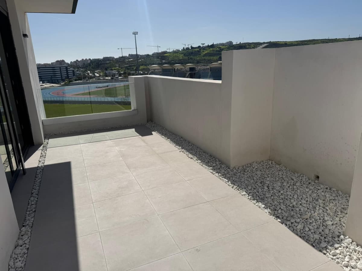 Penthouse in Estepona — photo 1 of 10