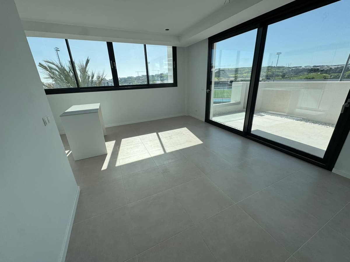 Penthouse in Estepona — photo 2 of 10