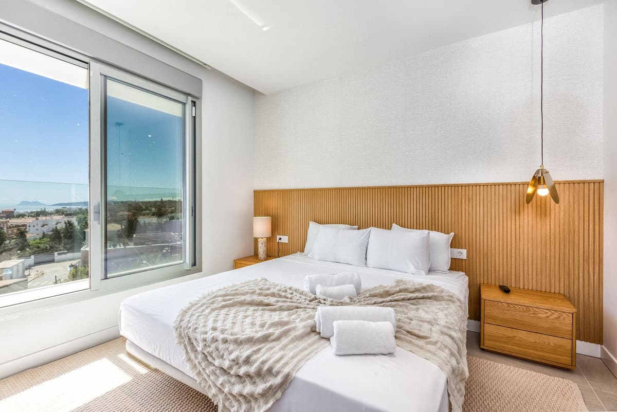 Townhouse in Estepona — photo 5 of 10