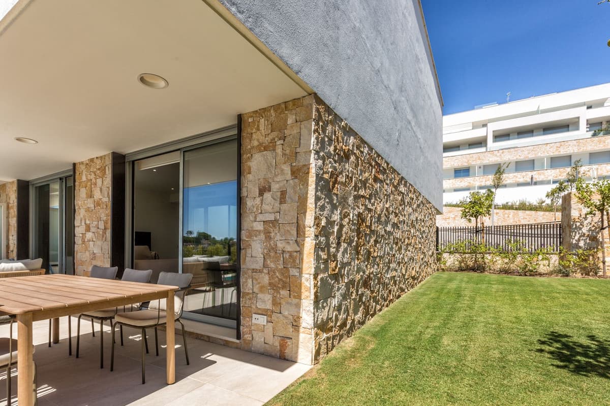 Townhouse in Estepona — photo 7 of 10