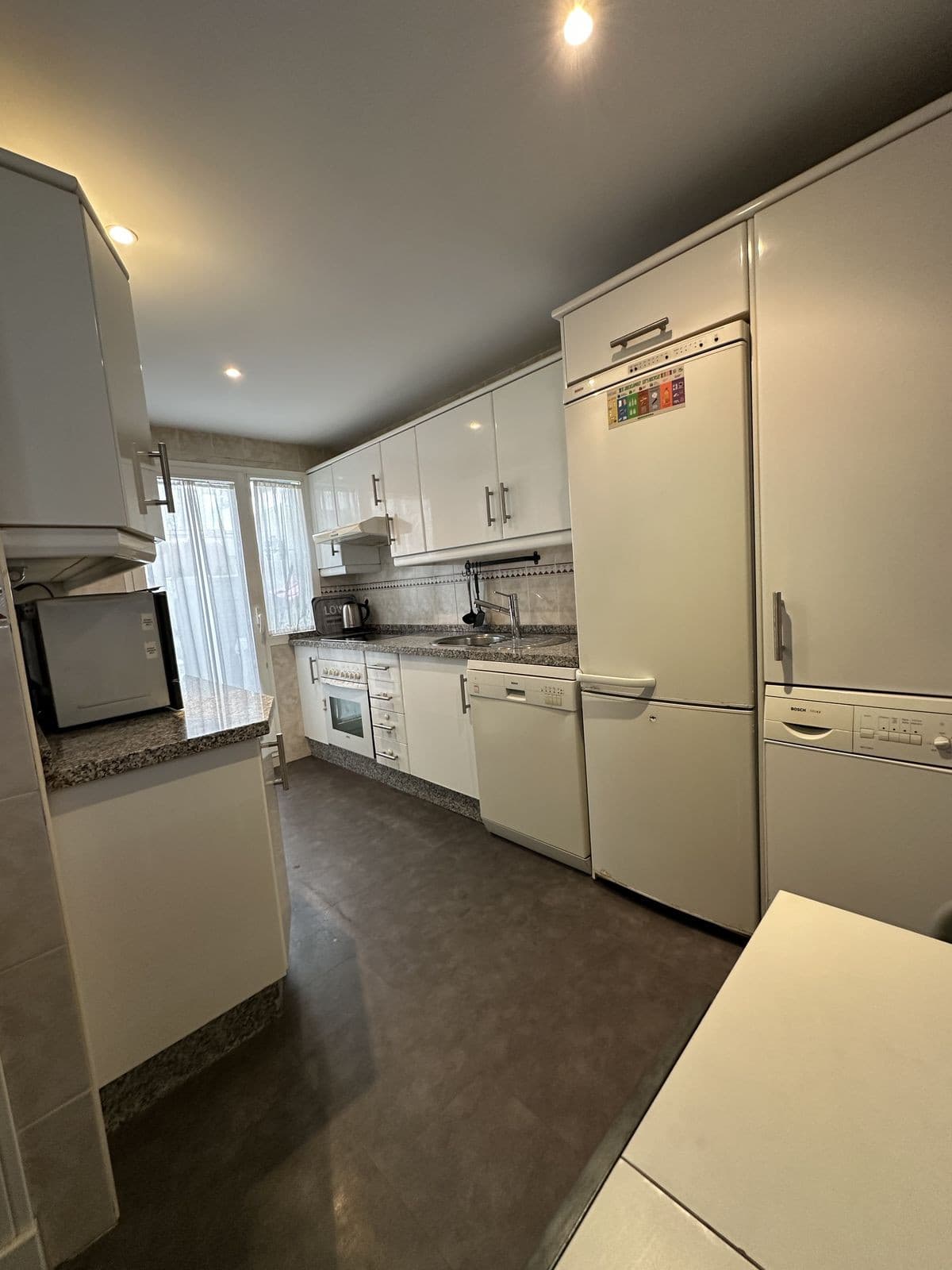 Middle Floor Apartment in Puerto Banús — photo 4 of 10