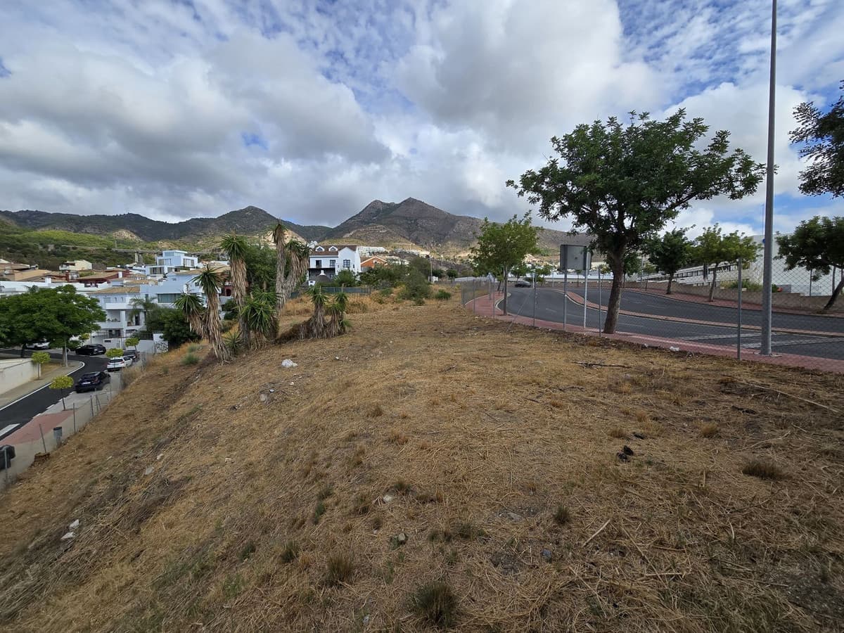 Residential Plot in Benalmadena — photo 2 of 8