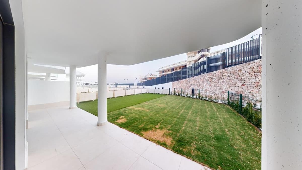 Ground Floor Apartment in Higueron — photo 1 of 10