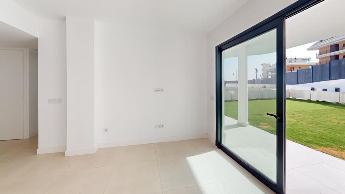 Ground Floor Apartment in Higueron — photo 7 of 10