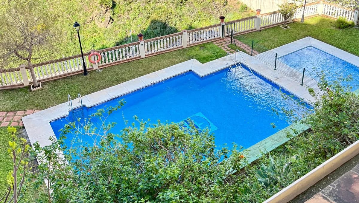 Middle Floor Apartment in Benalmadena Costa — photo 4 of 20