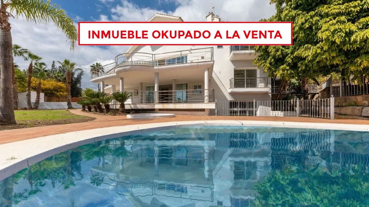 Detached Villa in Los Almendros — photo 1 of 10