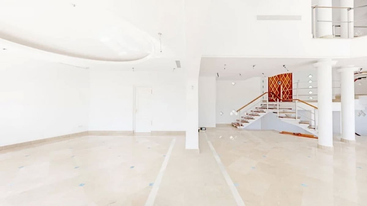 Detached Villa in Los Almendros — photo 10 of 10