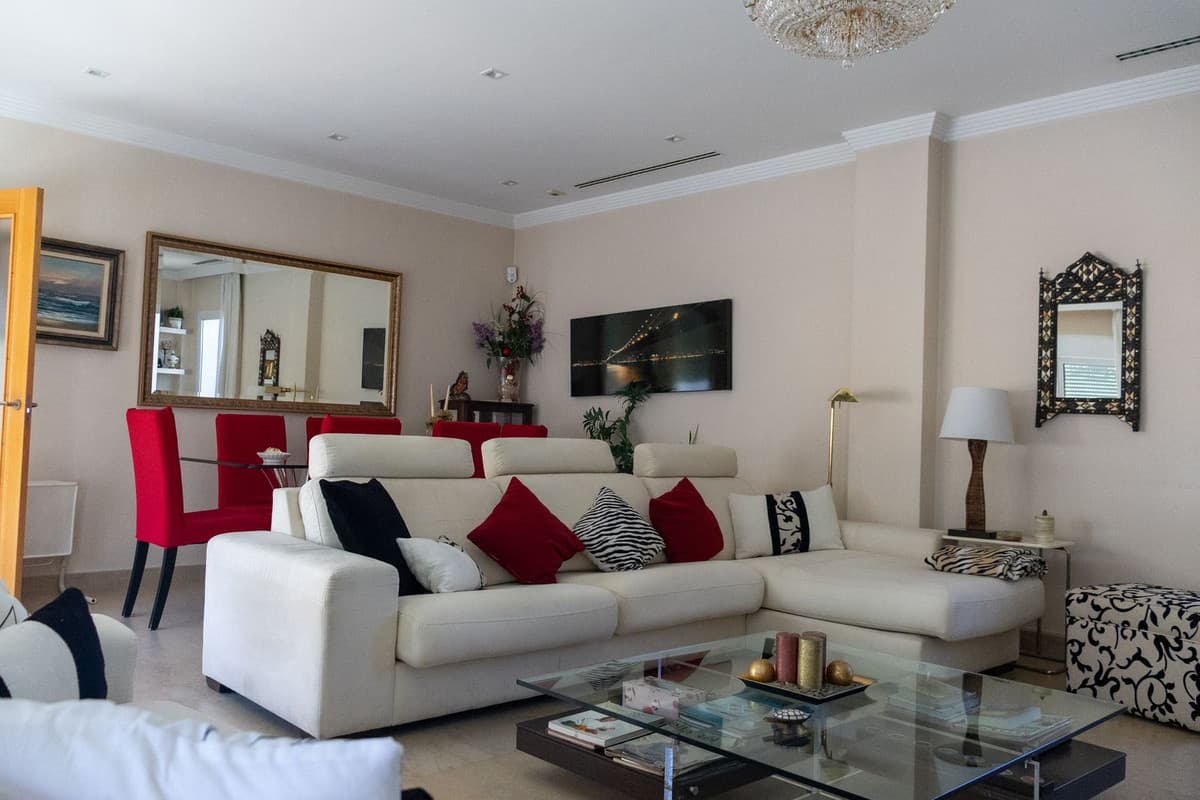 Detached Villa in Playamar — photo 10 of 10