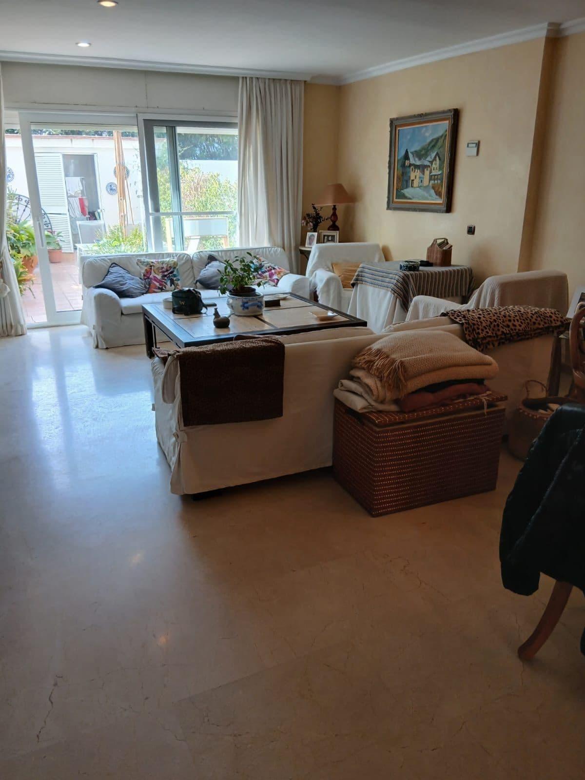Townhouse in Estepona — photo 2 of 10