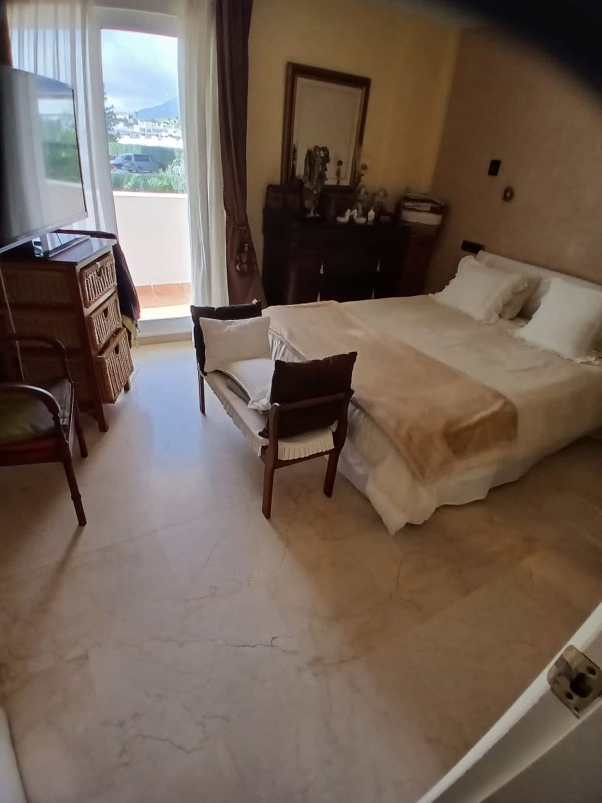 Townhouse in Estepona — photo 6 of 10