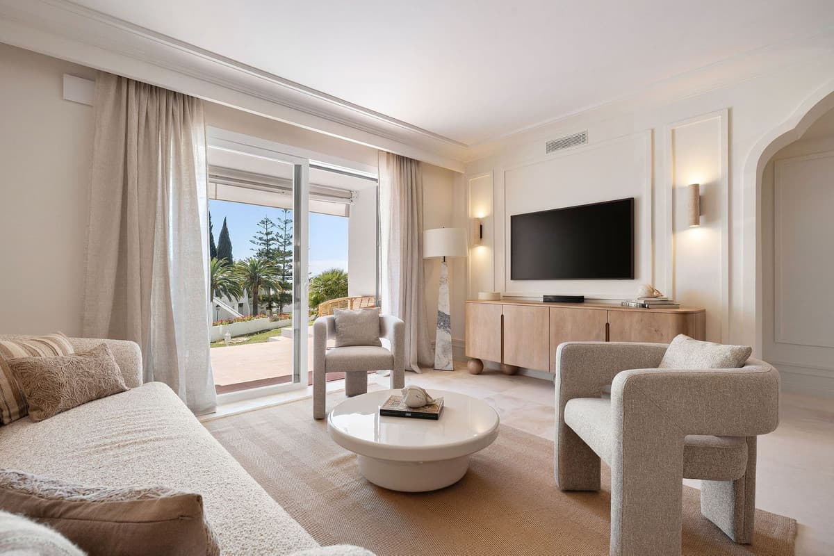 Ground Floor Apartment in Nueva Andalucía — photo 5 of 10