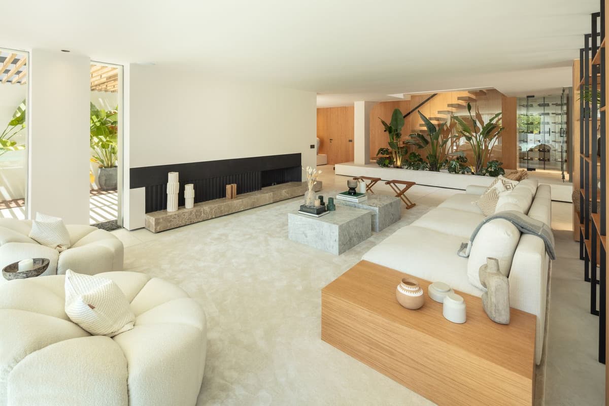 Detached Villa in Marbella — photo 2 of 10