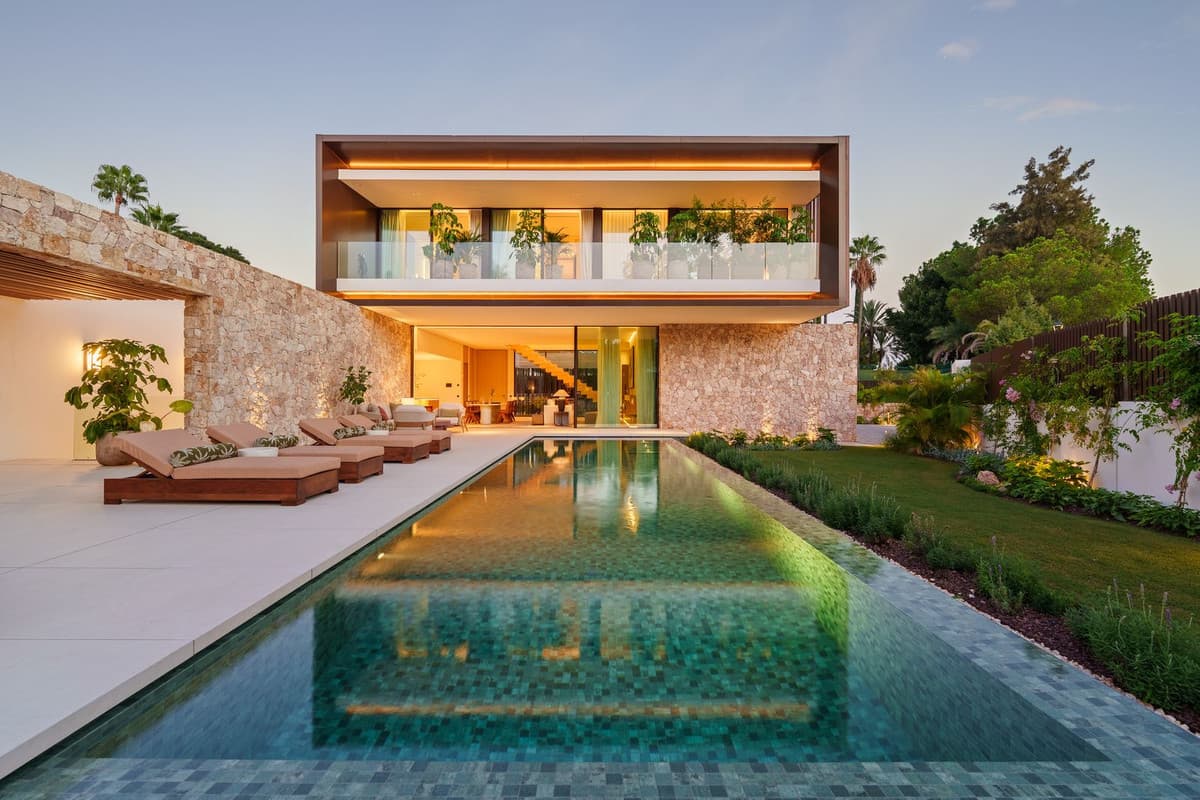 Detached Villa in Marbella — photo 2 of 10