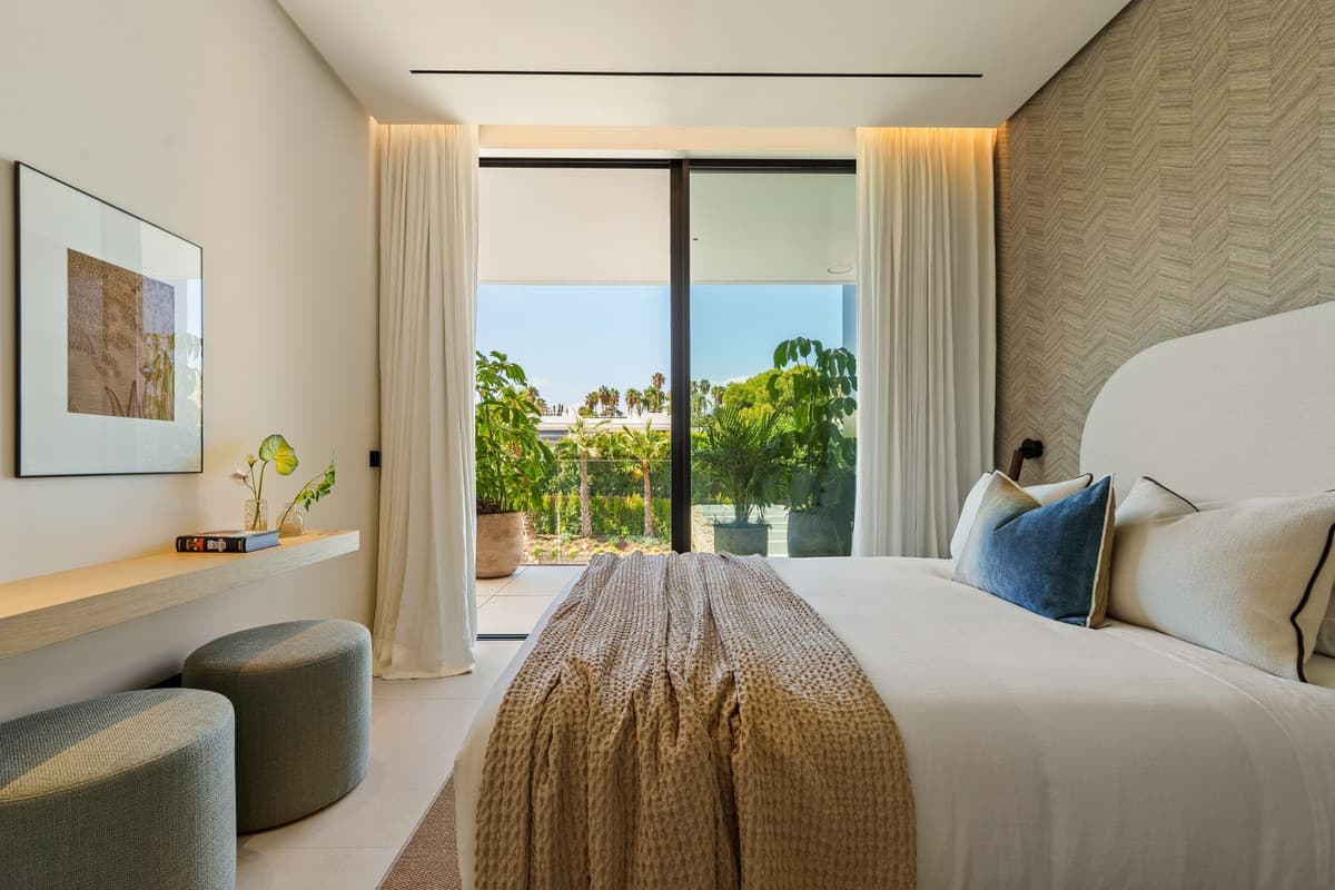 Detached Villa in Marbella — photo 7 of 10