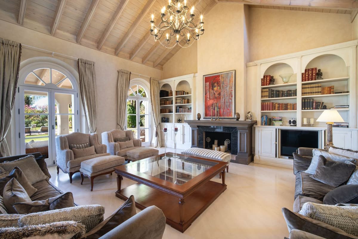 Detached Villa in Marbella — photo 5 of 10