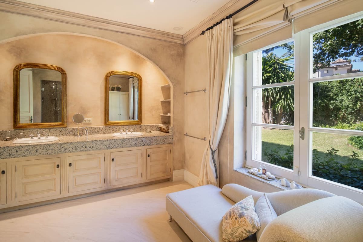 Detached Villa in Marbella — photo 10 of 10