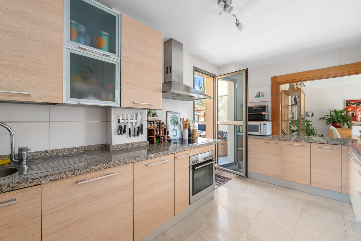 Penthouse in Benahavís — photo 5 of 10