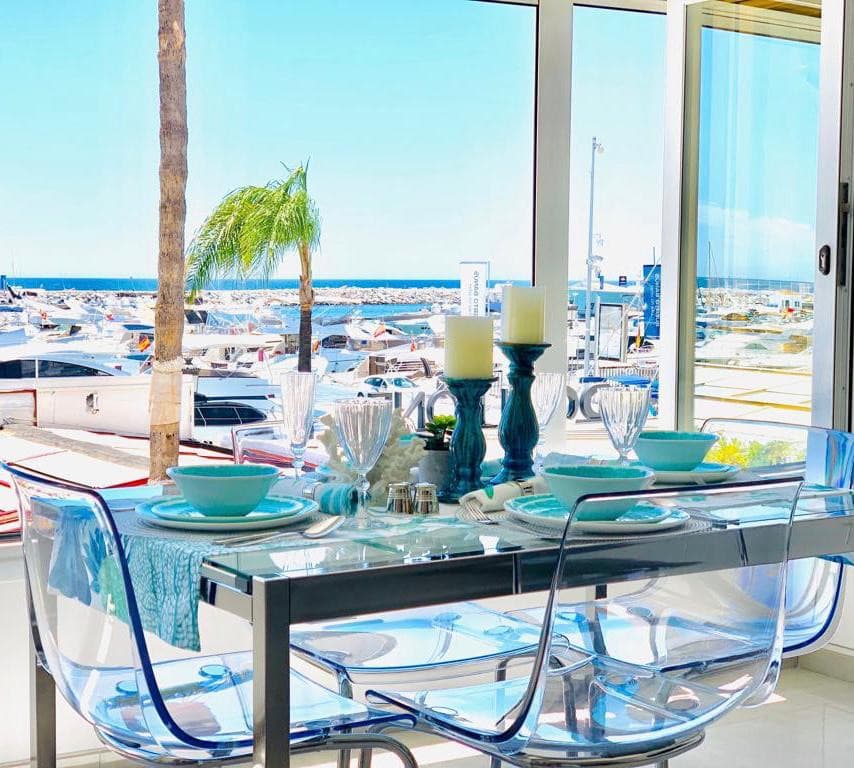 Middle Floor Apartment in Puerto Banús — photo 8 of 10