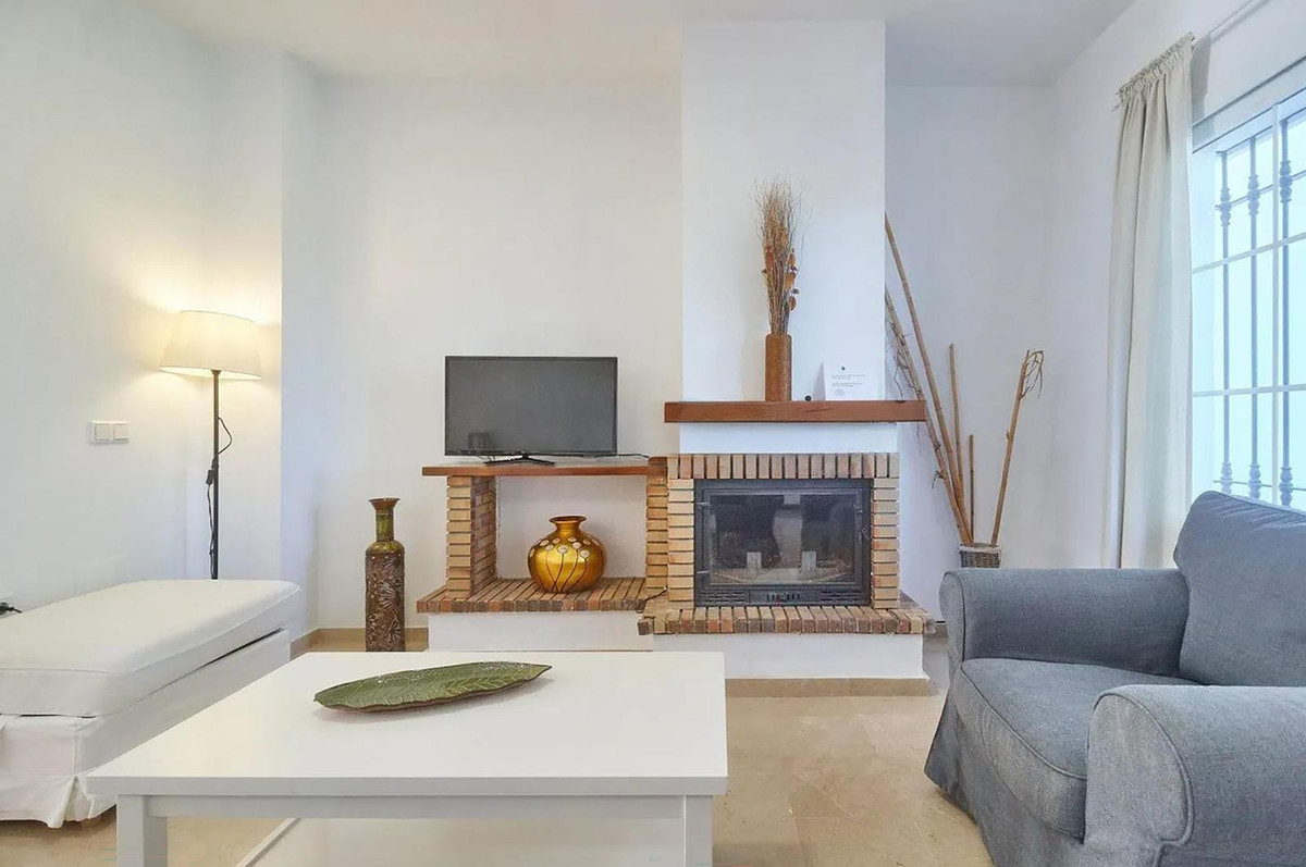 Townhouse in Lauro Golf — photo 4 of 10