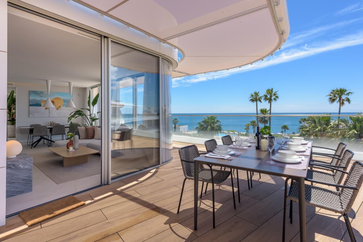Penthouse in Estepona — photo 1 of 10