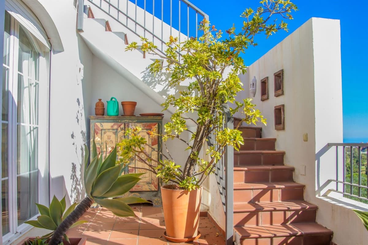 Penthouse Duplex in Los Arqueros — photo 4 of 10