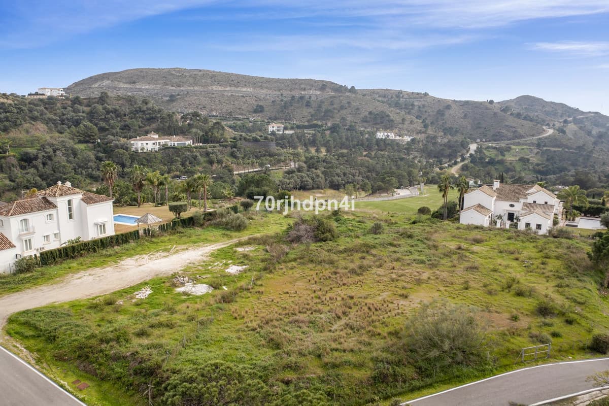 Land in Benahavís — photo 2 of 10