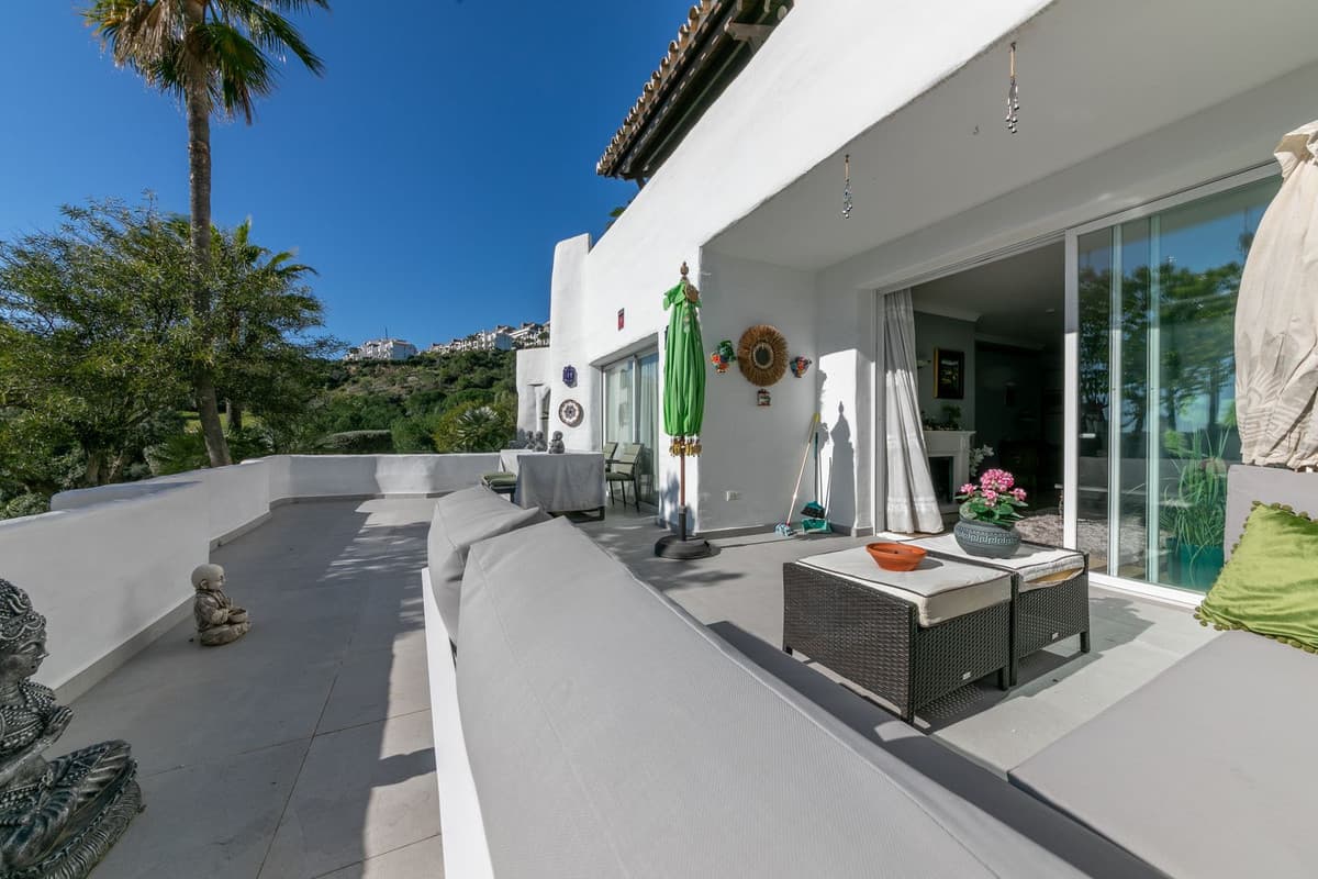 Ground Floor Apartment in La Quinta — photo 4 of 10