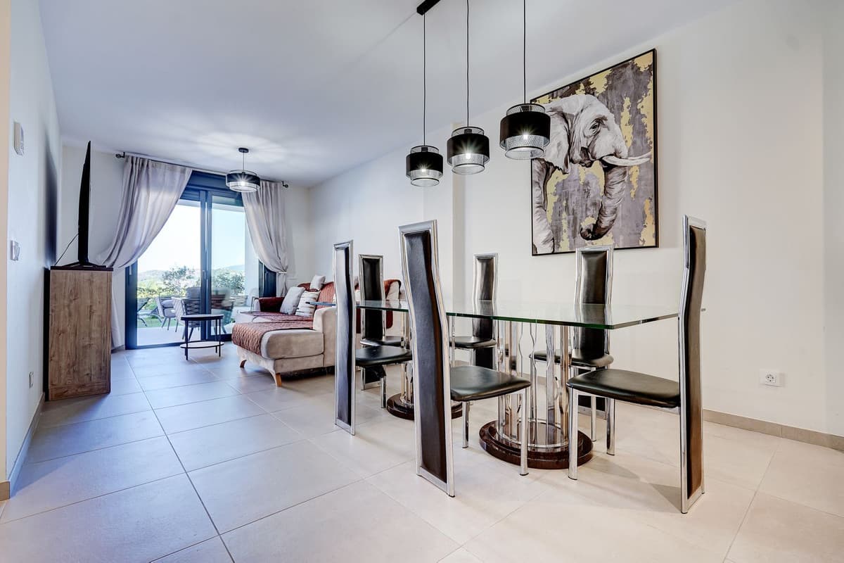 Ground Floor Apartment in La Cala de Mijas — photo 3 of 10